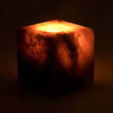 Charger l'image dans la galerie, Bougeoir cubique en cristal de sel gris