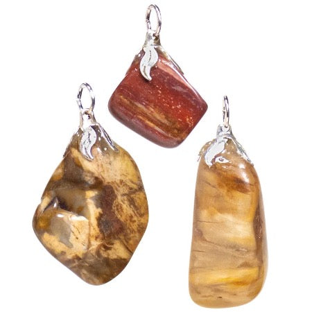 Pendentif en bois pétrifié